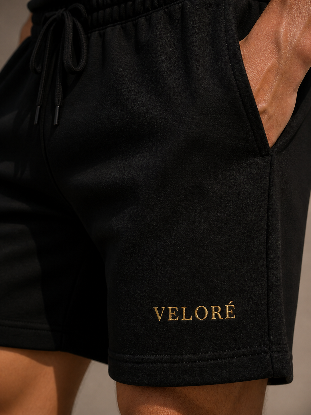 Noir Shorts — Veloré